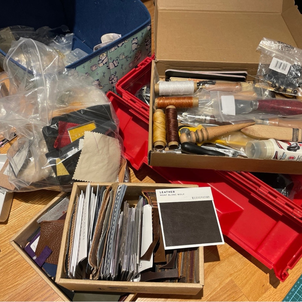 Leather making beginner crafting kit